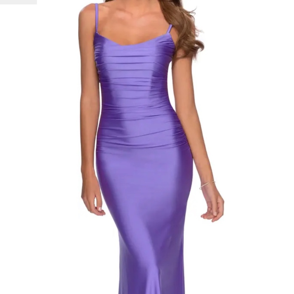 Purple La Femme Strappy Back Ruched Trumpet Gown (Prom dress)